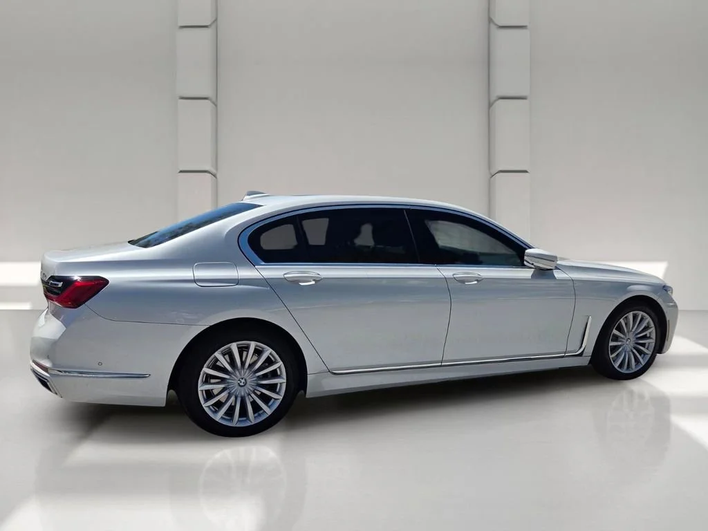 Used 2020 Mineral White Metallic BMW 745e xDrive iPerformance image 5