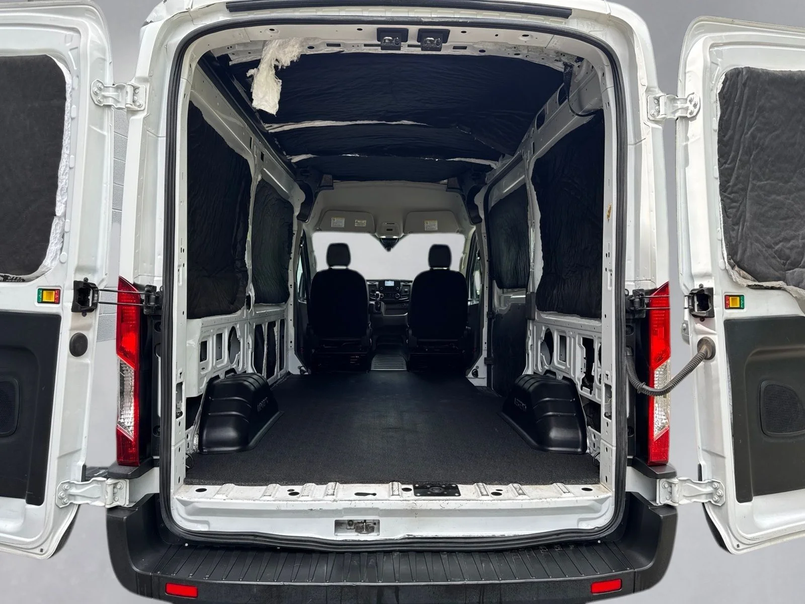 Used 2022 Oxford White Ford Base image 20
