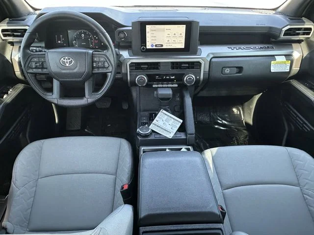 2025 Toyota Tacoma SR5 - Photo 9