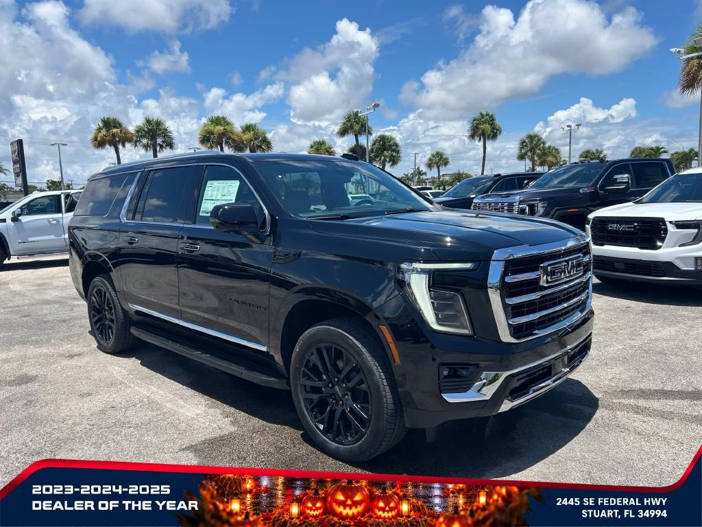 New 2026 Onyx Black GMC Elevation image 2