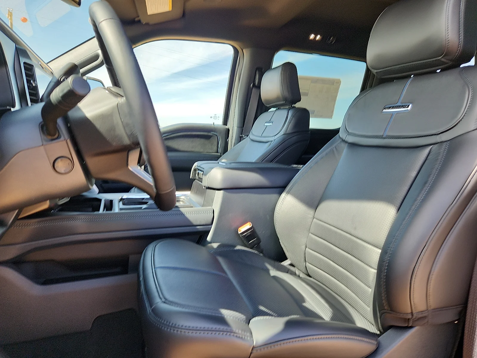 New 2026 Carbonized Gray Metallic Ford F-250® Platinum® image 17