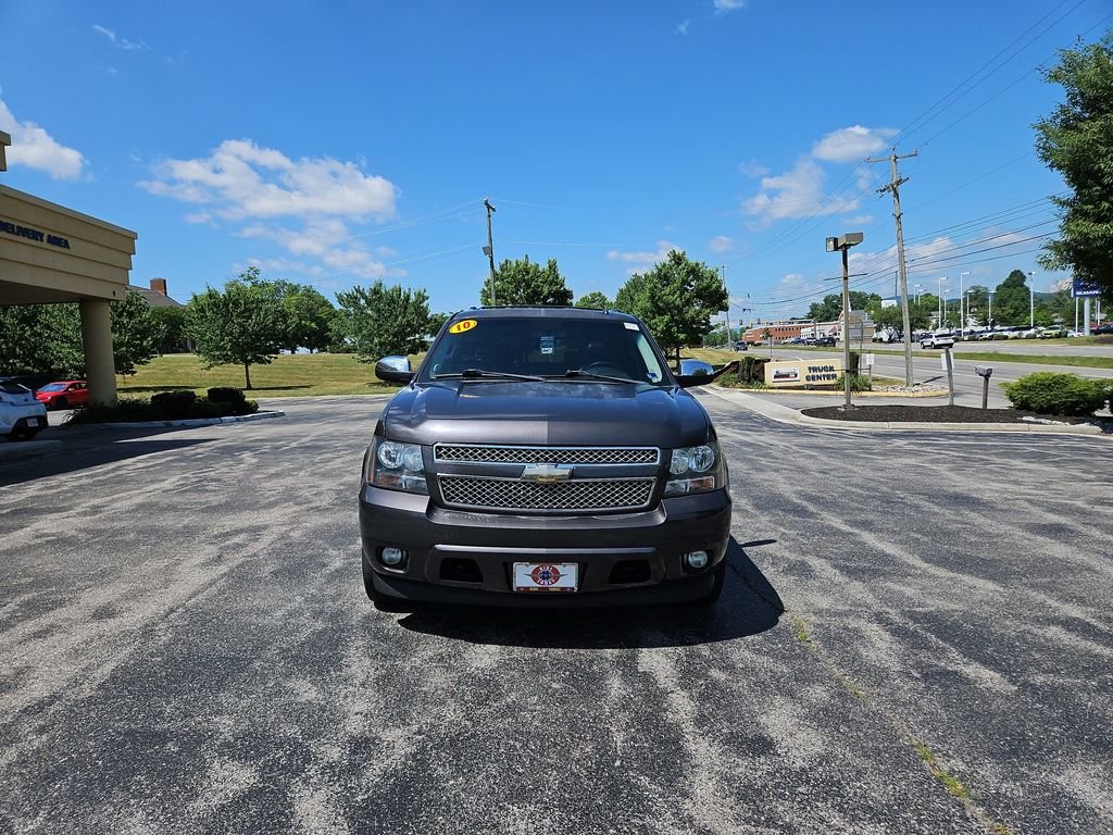 Used 2010 Beige Chevrolet LTZ image 9
