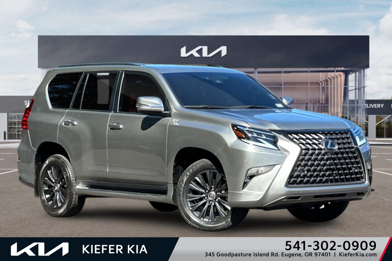 Used 2022 Silver Lexus 460 image 1
