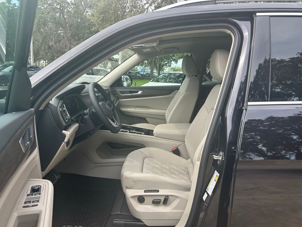 2026 Volkswagen Atlas SEL Premium R-Line - Photo 9