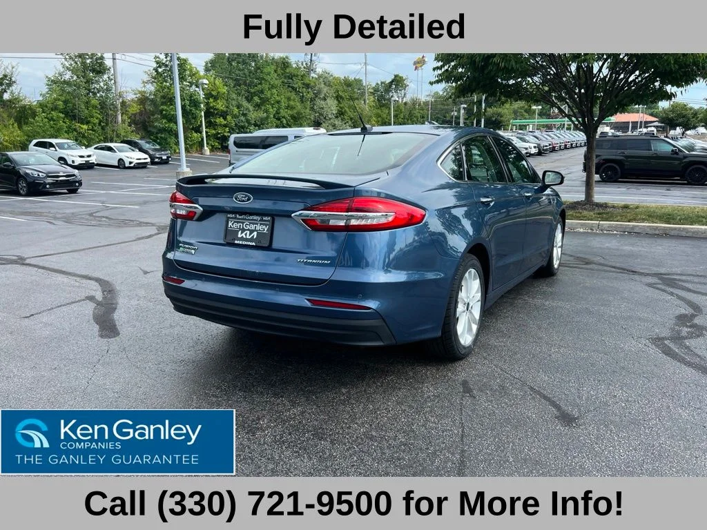 Used 2019 Blue Ford Titanium image 6