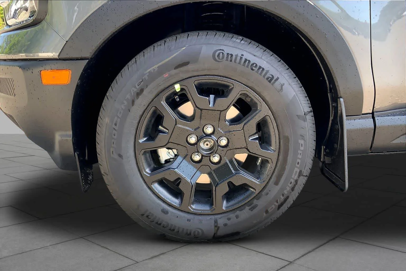 New 2026 Carbonized Gray Metallic Ford Big Bend image 17