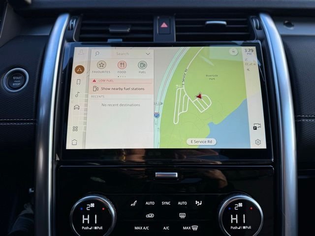 New 2024 Carpathian Grey LAND ROVER Dynamic SE image 16