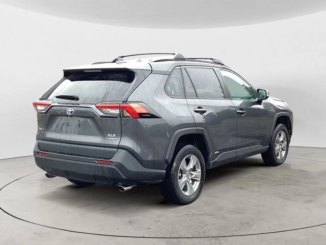 Used 2024 Magnetic Gray Metallic Toyota XLE image 5