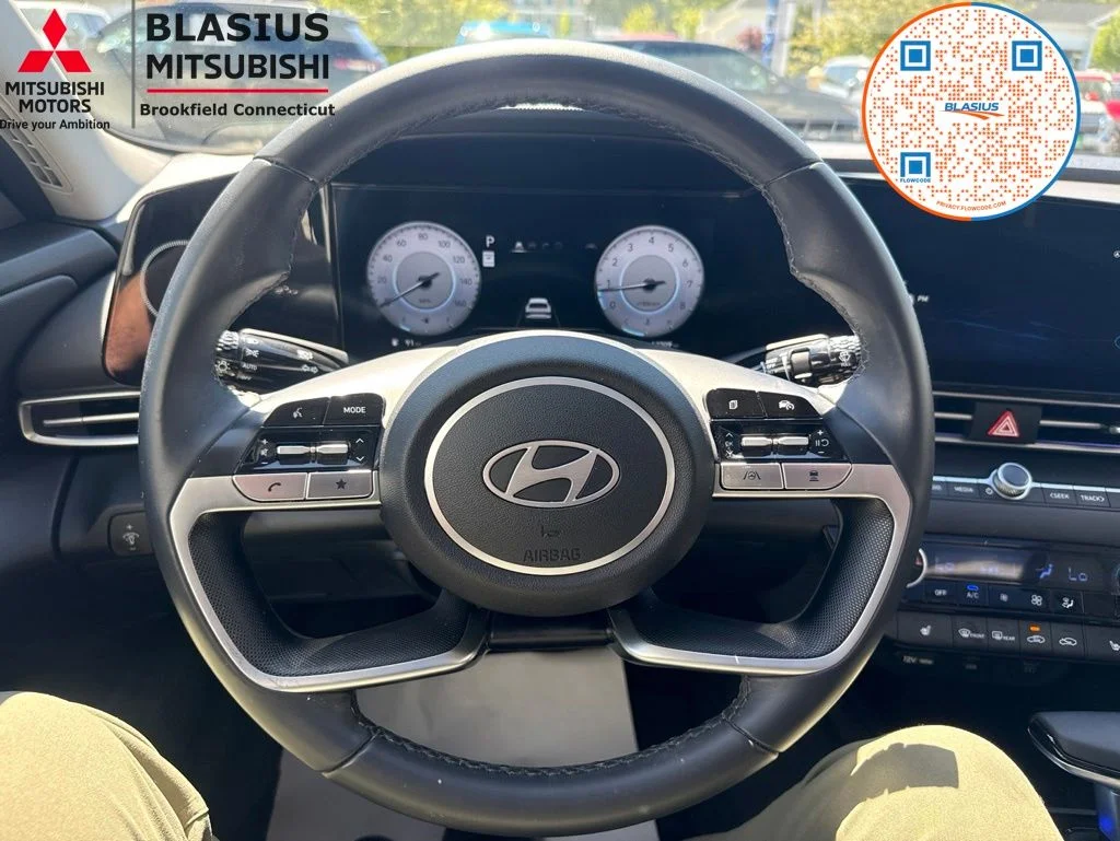 Used 2024 Blue Hyundai SEL image 22