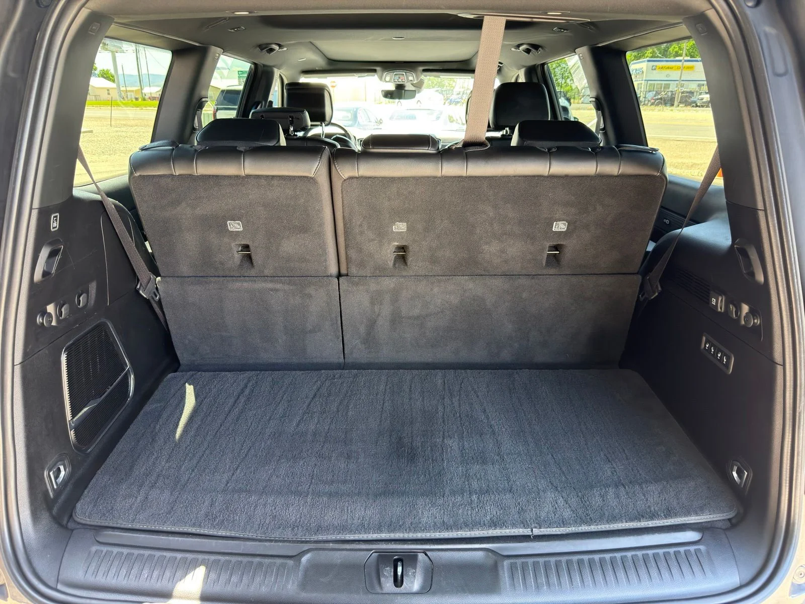Used 2023 Gray Jeep Series II image 9