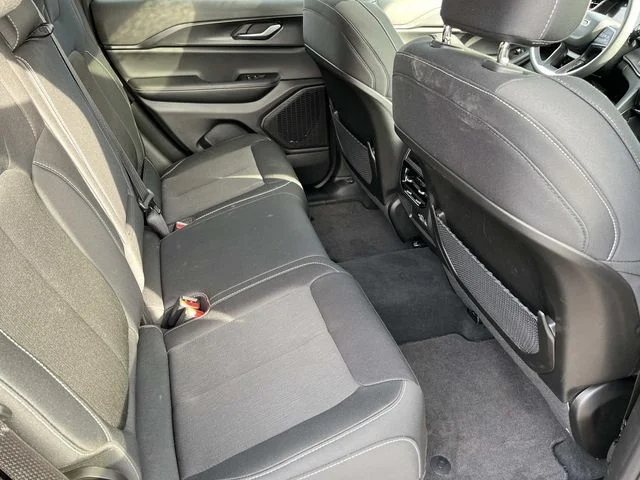 Used 2025 Gray Jeep Laredo X image 21