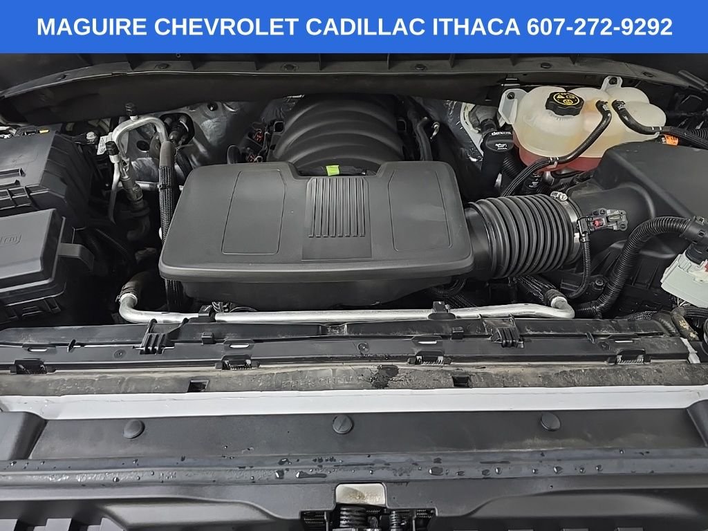 Used 2022 White Chevrolet RST image 12