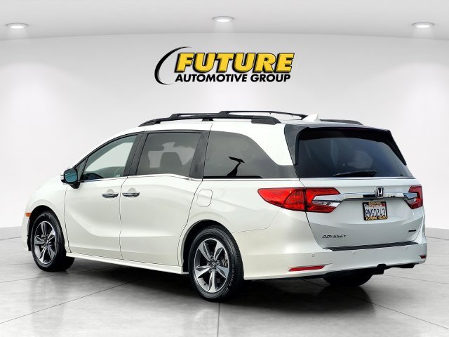 Used 2020  Honda Touring image 6