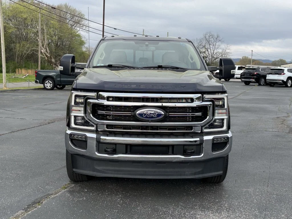 Used 2021 Blue Ford Lariat image 5