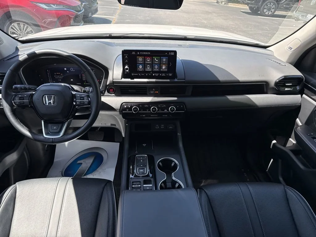 Certified Used 2023 Platinum White Pearl Honda AWD ELITE image 50