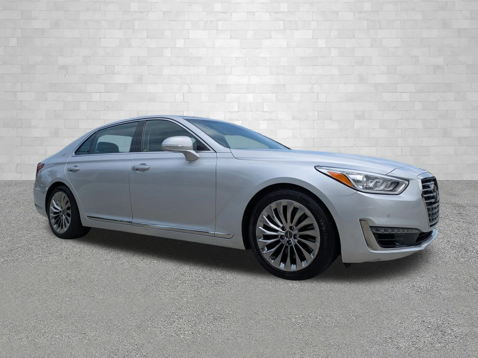 2019 Genesis G90 3.3T Premium AWD's photo