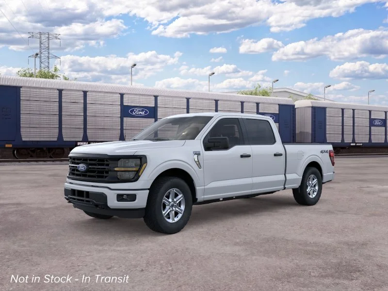 New 2026 Oxford White Ford XLT image 1