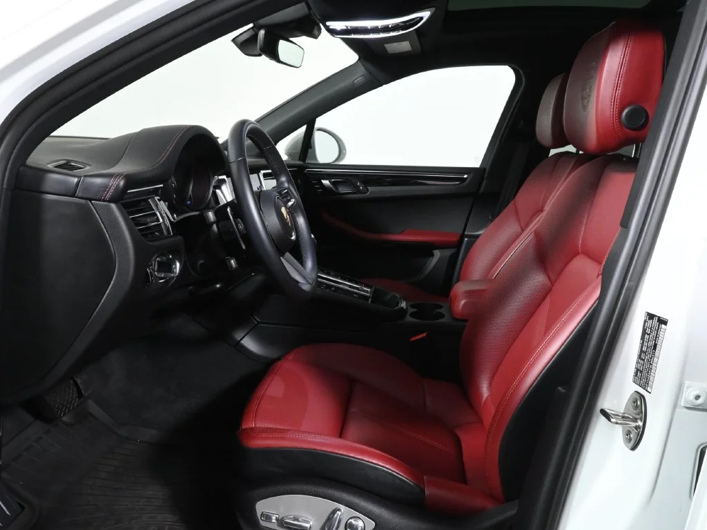 Certified Used 2024 White Porsche  image 5