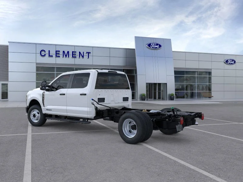 New 2026 Oxford White Ford F-350® XL image 4