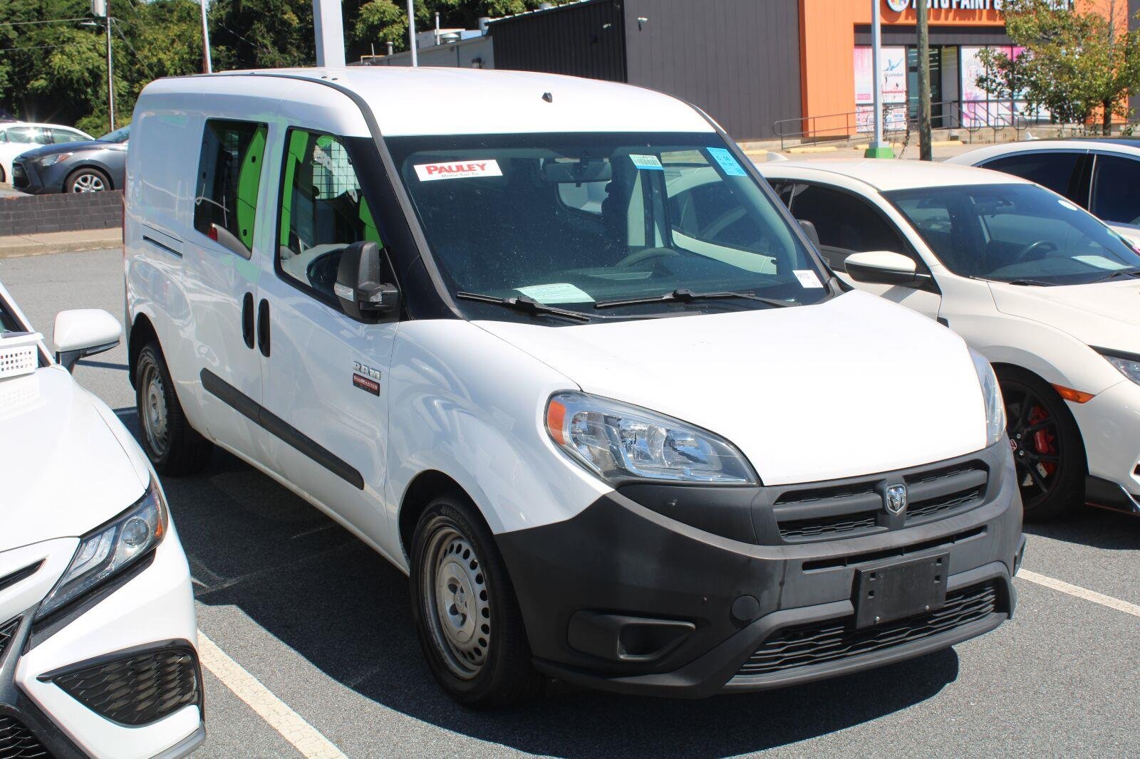 Used 2018 Bright White Ram Base image 3