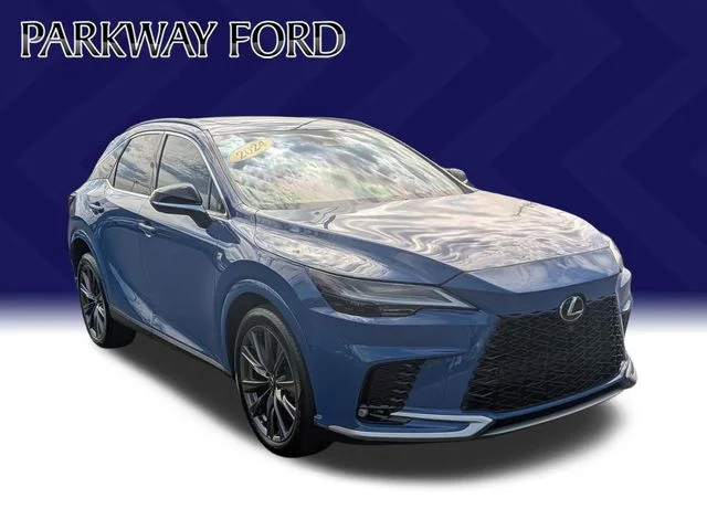 Used 2024  Lexus 350 F Sport Handling image 3