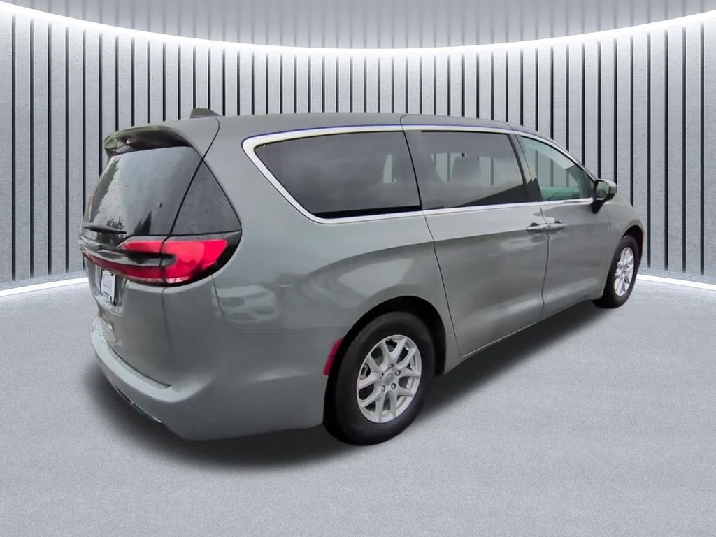 Used 2023 White Chrysler Touring L image 14