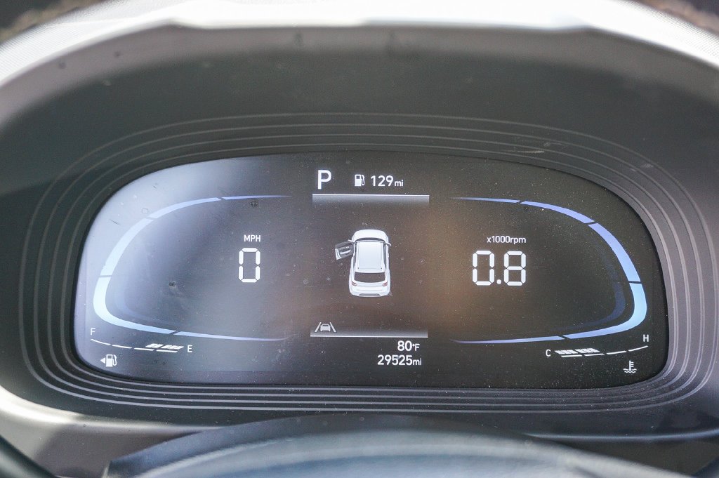 Used 2024 Silver Hyundai SEL image 22