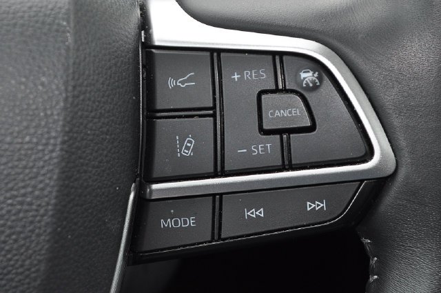 Used 2025 Beige Toyota XLE image 30