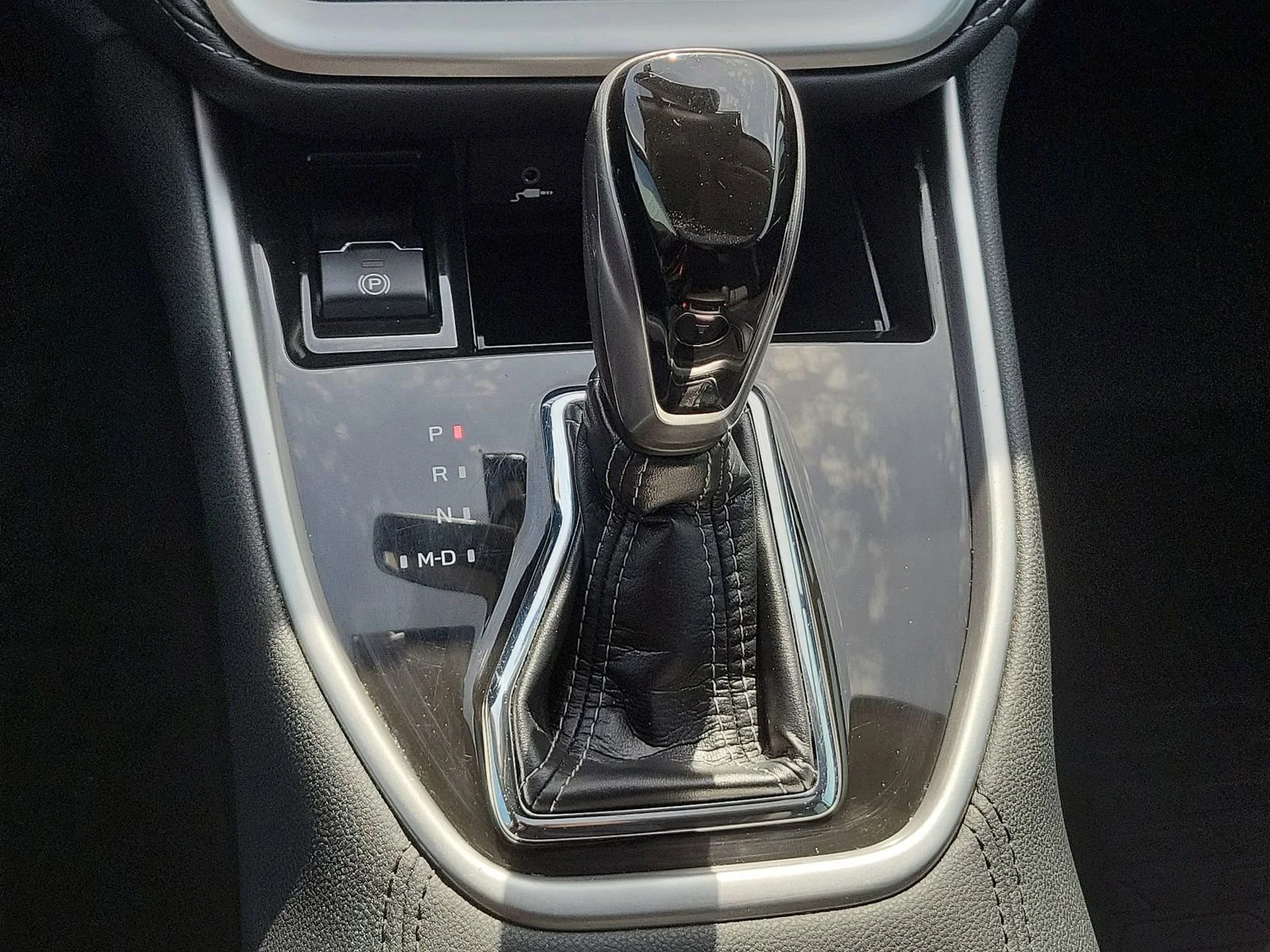2022 Subaru Outback Limited - Photo 16