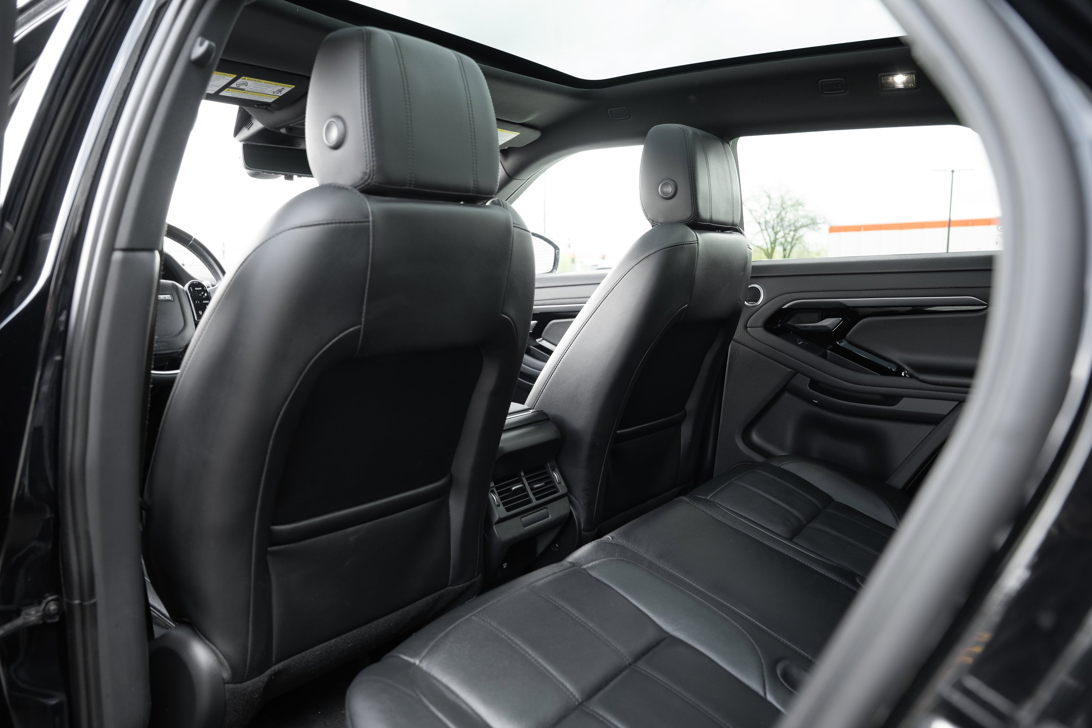 Used 2020 Santorini Black Metallic Land Rover S image 25