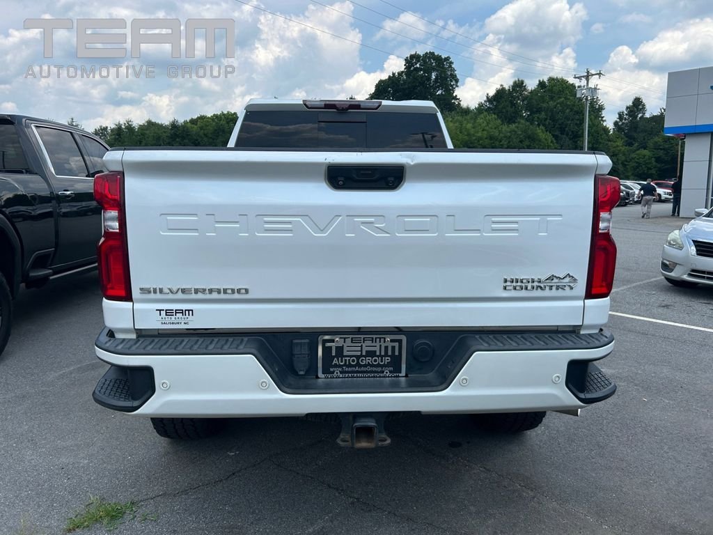 Used 2021 Beige Chevrolet High Country image 27