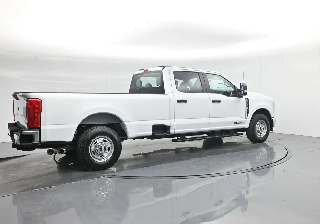 2026 Ford F-350 Super Duty XL - Photo 28