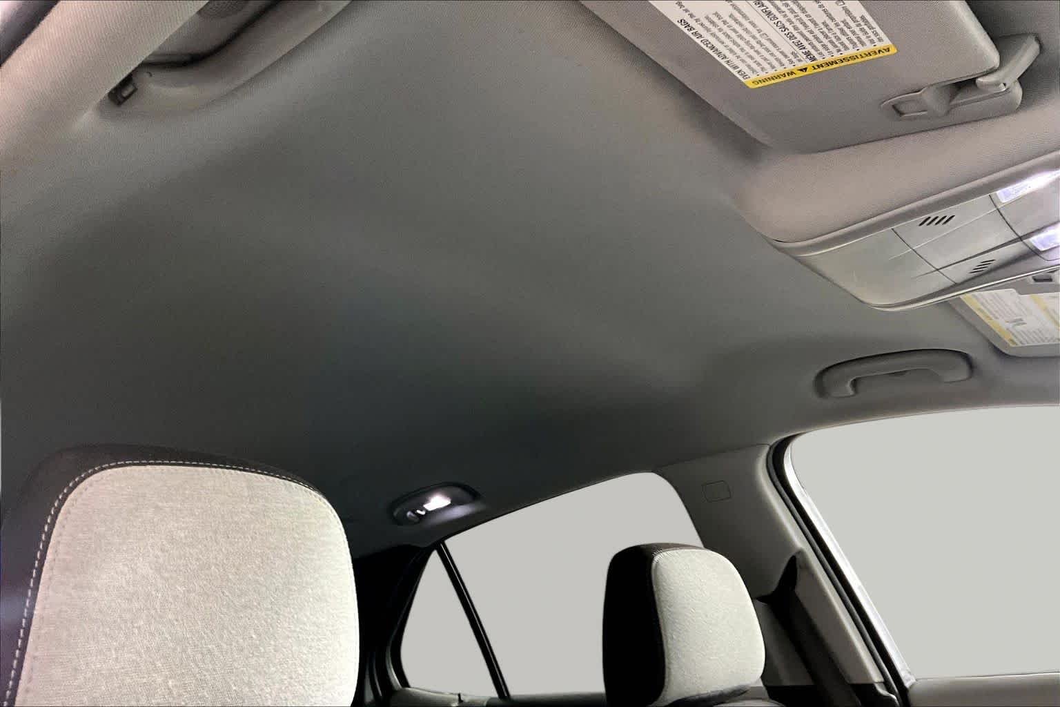 Used 2023 SUMMIT WHITE Chevrolet LS image 13
