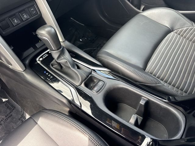 Used 2024  Toyota Hybrid XSE image 21