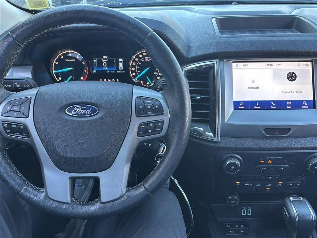 Used 2020 Shadow Black Ford XLT image 6