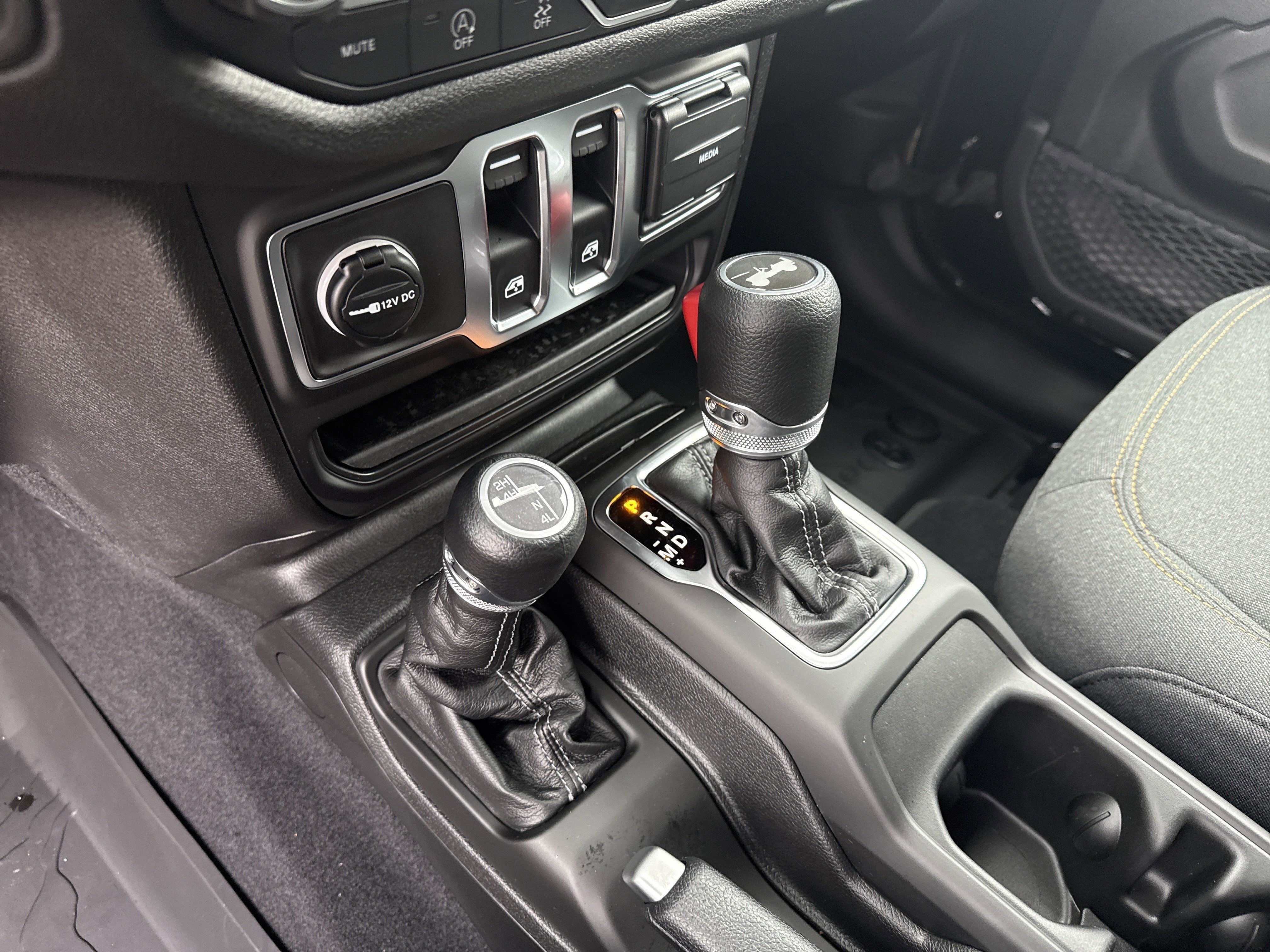 New 2026 Black Clearcoat Jeep Sport S image 27