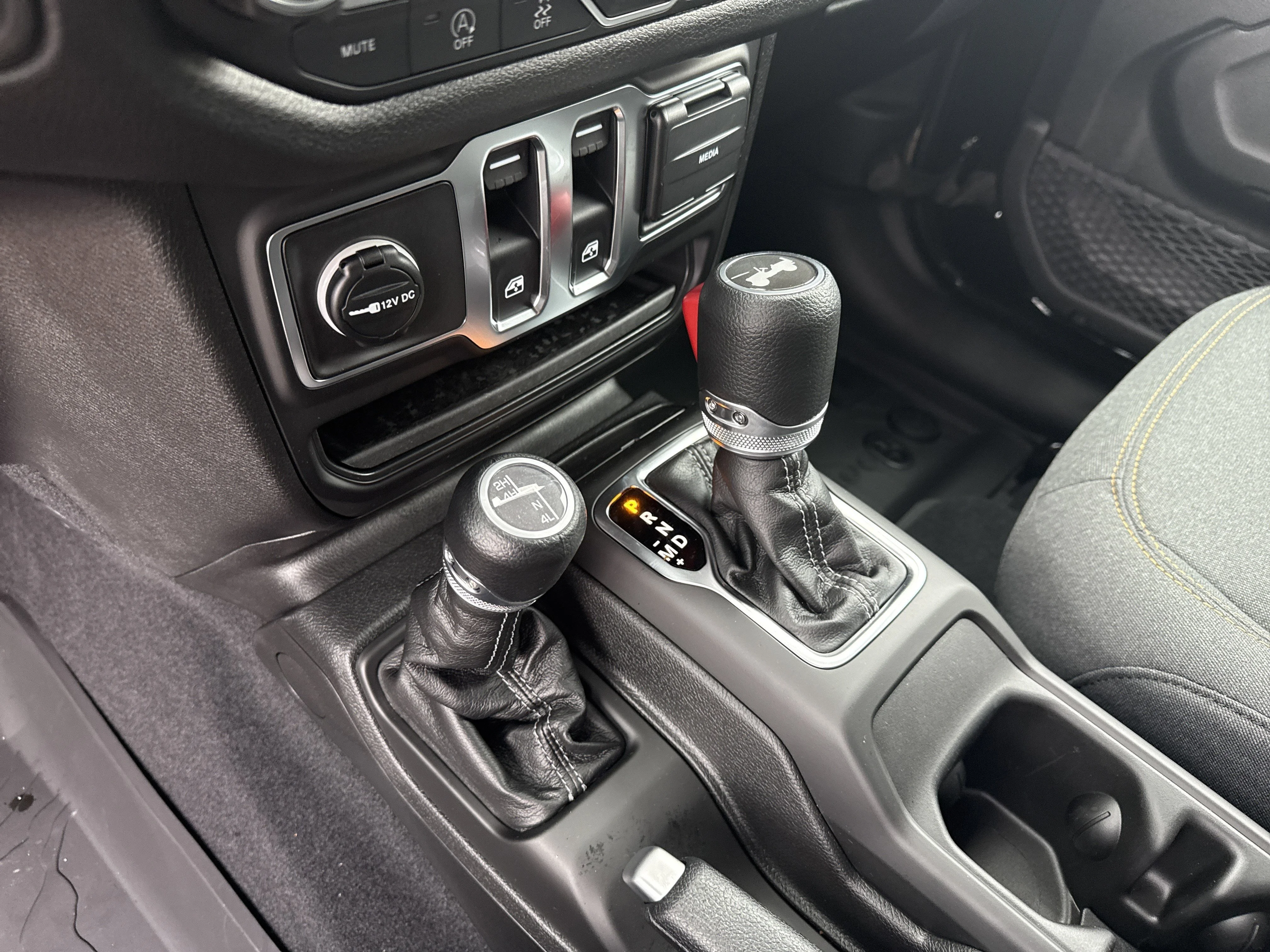 New 2026 Black Clearcoat Jeep Sport S image 27