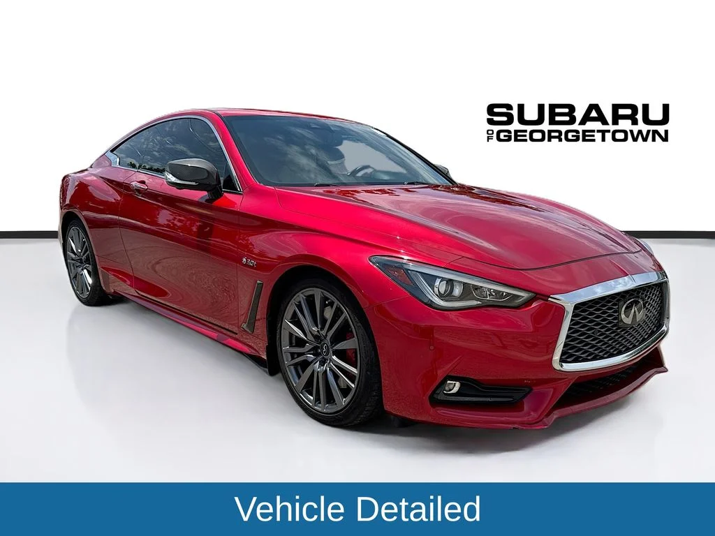 2017 INFINITI Q60 Red Sport 400's photo