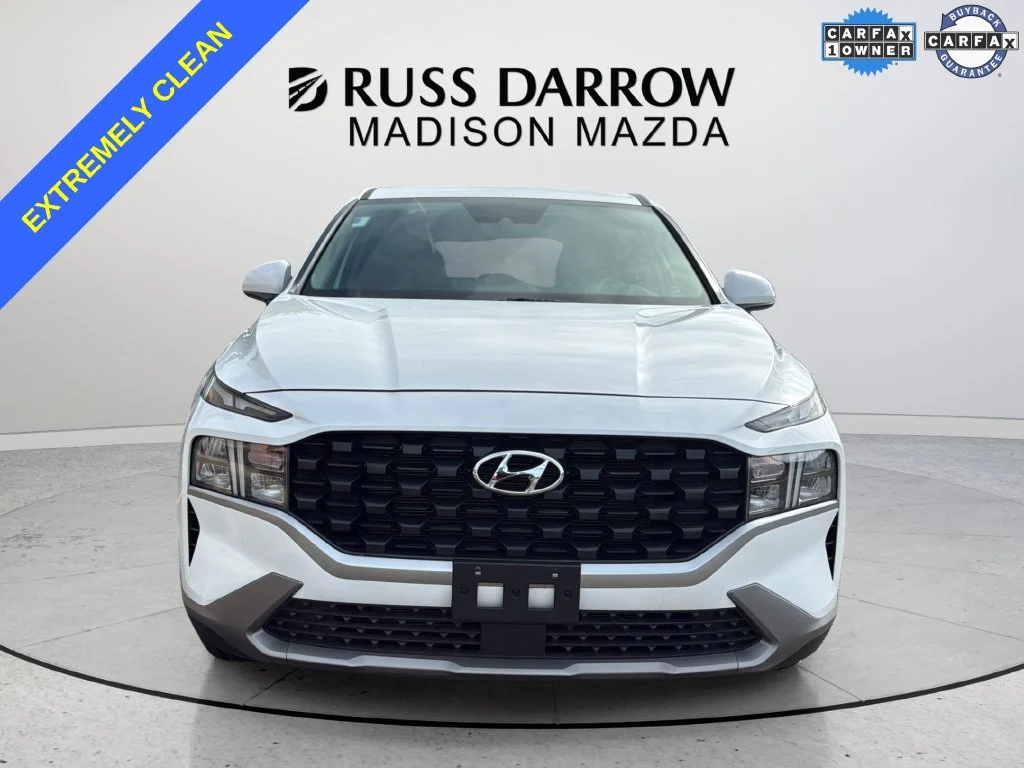 Used 2023 White Hyundai SE image 8