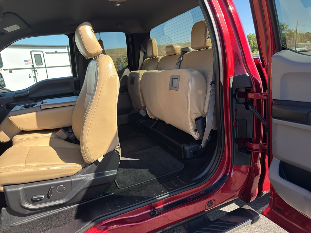 Used 2018 Red Ford XLT image 17