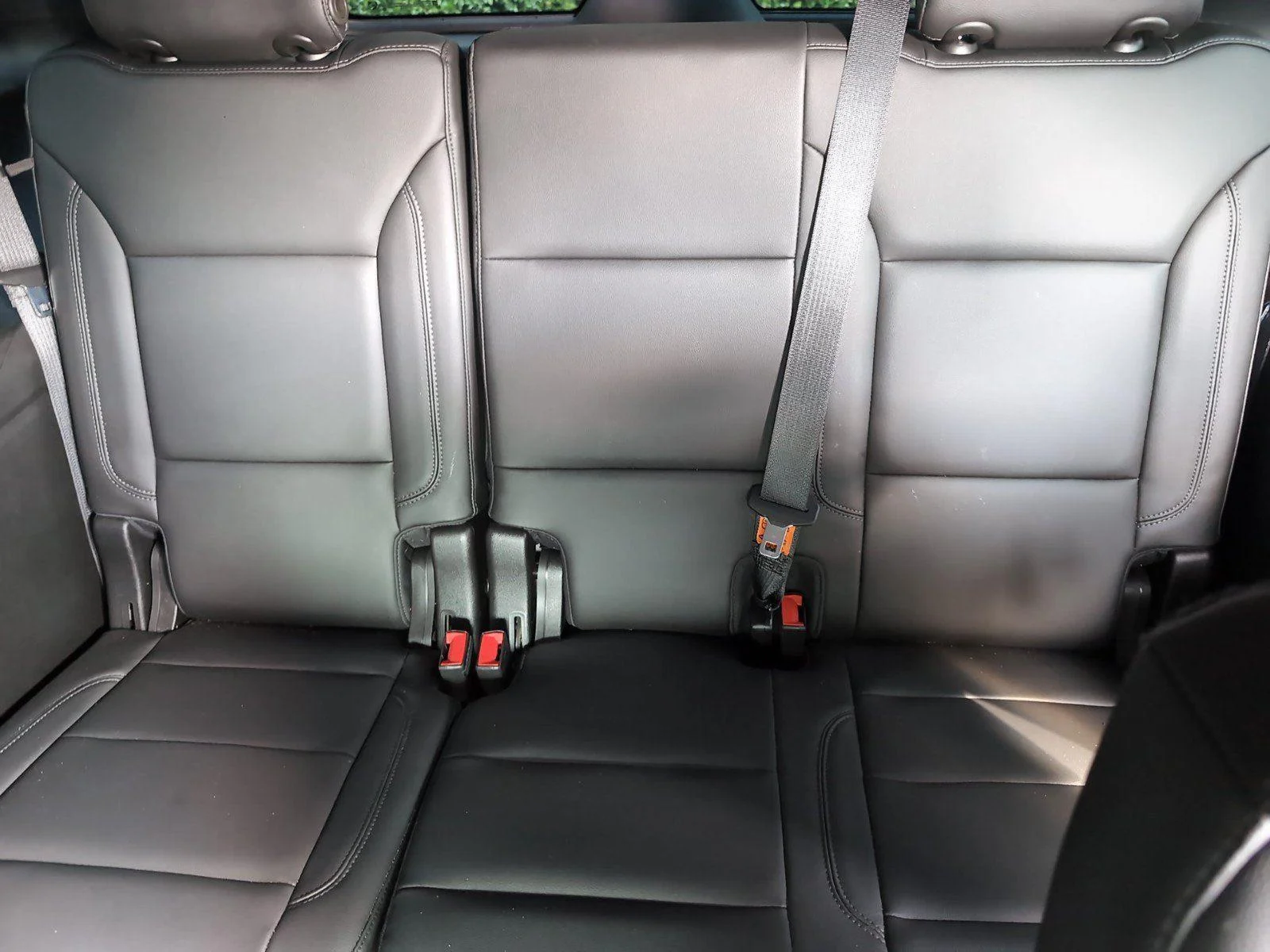 Used 2021 SHADOW GRAY METALLIC Chevrolet Z71 image 35