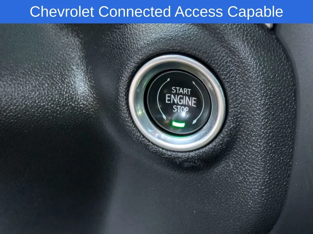 Used 2022 White Chevrolet LT image 25