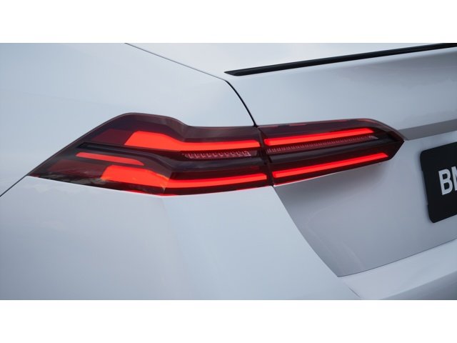 New 2027 Mineral White Metallic BMW 530i image 8