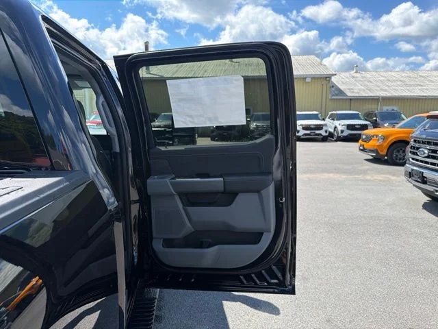 New 2026 Agate Black Metallic Ford XLT image 44