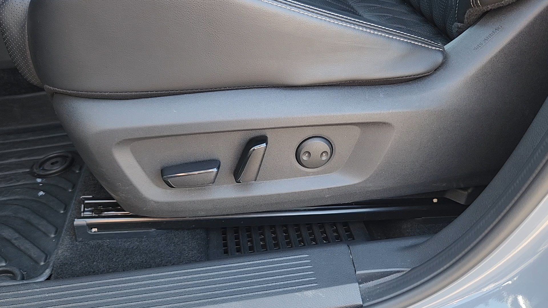 2021 Nissan Rogue Platinum - Photo 8