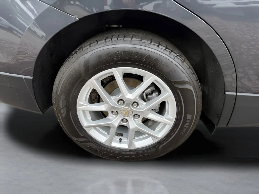 Used 2023 Iron Gray Metallic Chevrolet LT image 34