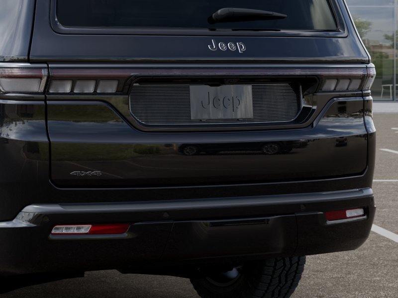 New 2026 High Gloss Black Exterior Paint Jeep Grand Wagoneer image 13