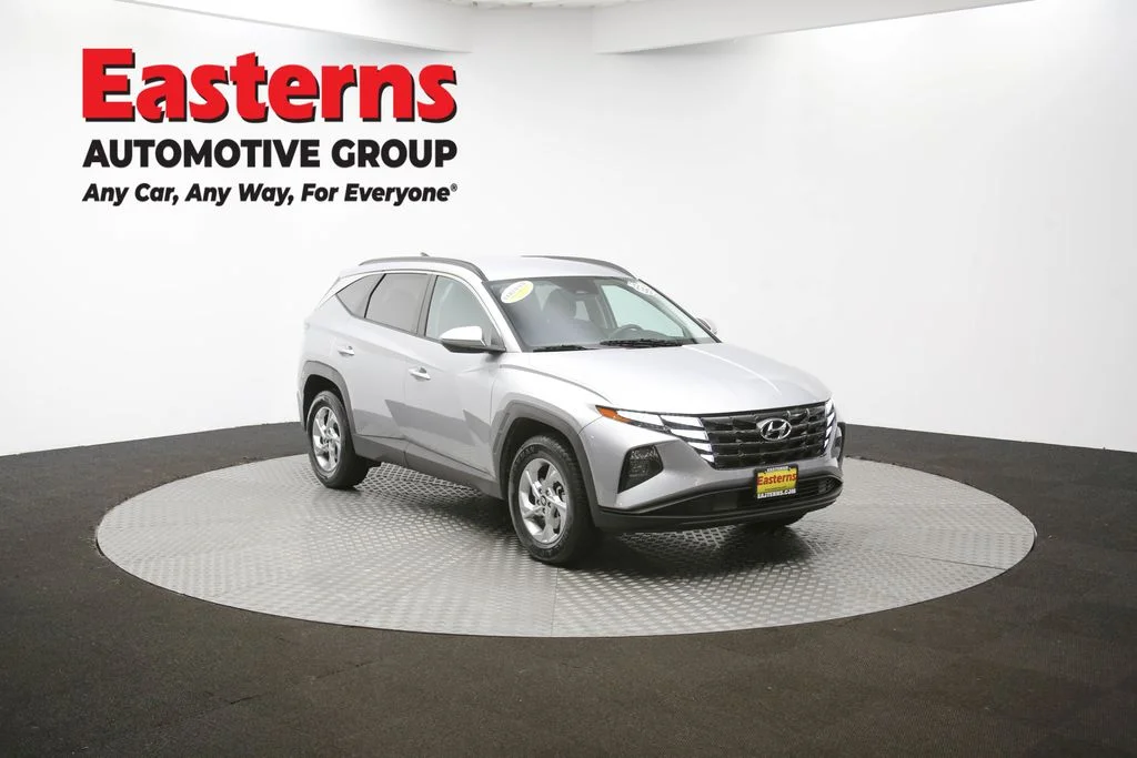 Used 2023 Silver Hyundai SEL image 49