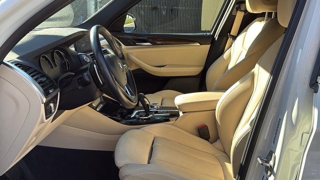 Used 2020 Alpine White BMW xDrive30i image 10