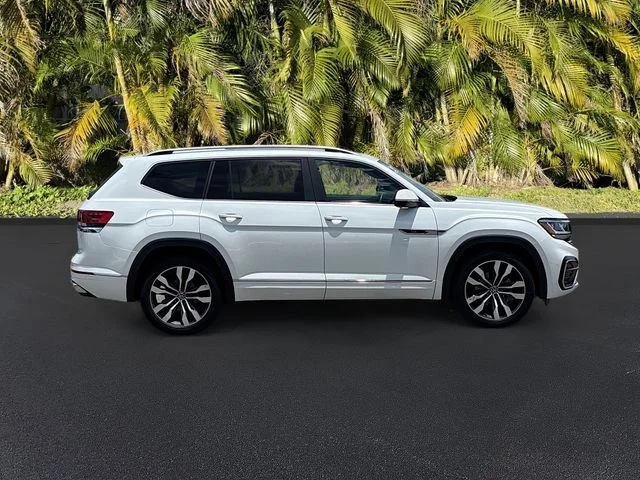 Used 2021 White Volkswagen 3.6L V6 SEL R-Line image 3